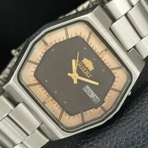 Vintage 1973 Orient Automatic Mens Silver Watch W/daydate & Gold accents